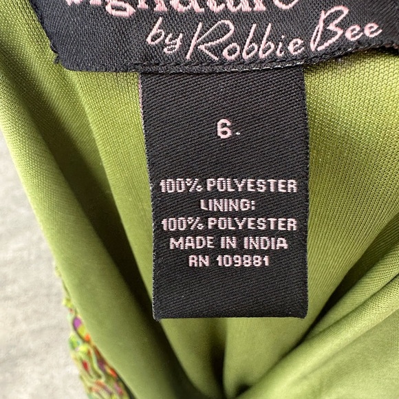 Signature by Robbie Bee sleeveless dress size 6 - Picture 3 of 10